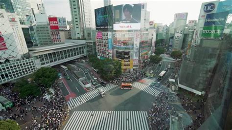 渋谷 待ち合わせ ー 未来の交差点で過去を探す